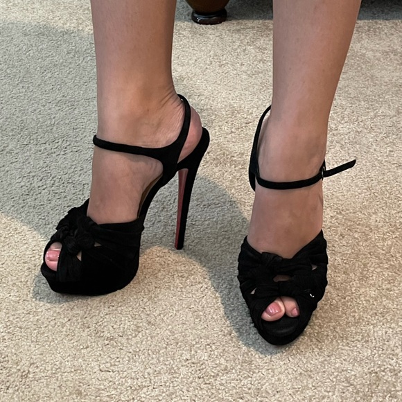 Christian Louboutin Black Velour Ionescadiva sz 38 - Picture 9 of 11